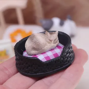 Dollhouse Miniature Resin Cat Bed Ob11 Doll House Simulation Pet House Furniture Scene Decoration Model Accessories