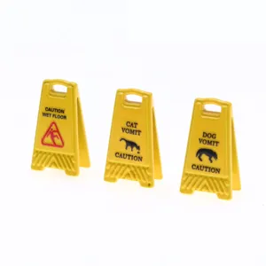Miniature yellow warning signs dollhouse simulation funny cat dog vomit safety display props.