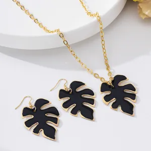Set di gioielli collana e orecchini con ciondolo a foglia di monstera metallo oro