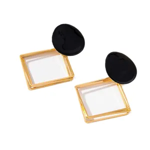 Boucles d'oreilles longues pendantes en métal ajouré multicouche géométrique avec haut rond noir