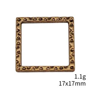Gehämmertes quadratisches hohles Metallrahmen Anhänger Charm, 17x17mm DIY Schmuck.