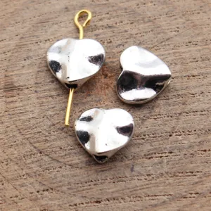 Perles en Forme de Cœur Martelé Argent Antique pour Fabrication de Bijoux Breloques en Alliage de Zinc Accessoires Fai-Toi-Même