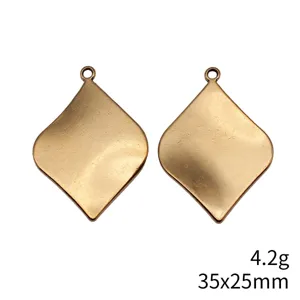 Bronzefarbener gedrehter Blatt Metall Anhänger DIY Schmuck Zubehör 35x25mm 4.2g