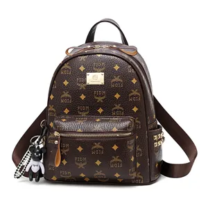 Damen Mode Nieten Rucksack grosse Kapazitaet Trend Reise Schultertasche braun Leder