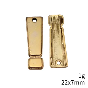 Ausrufungszeichen Metall Anhänger DIY Schmuck Zubehör, Größe 22x7mm, Gewicht 1g.