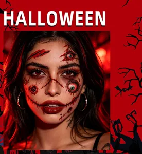 Dettaglio in primo piano del tatuaggio temporaneo viso di Halloween con cicatrici realistiche.