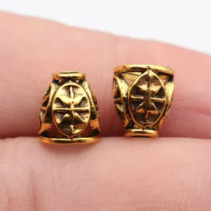 Embouts de pompon coniques dores vintage intercalaires pour creation bijoux detail.