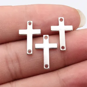 Silberfarbene Kreuz Metallverbinder für DIY Schmuckherstellung, Anhänger mit doppelten Ösen.