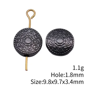 Perles rondes sculptées 9.8x9.7mm avec trou de 1.8mm, charm vintage pour fabrication bijoux.