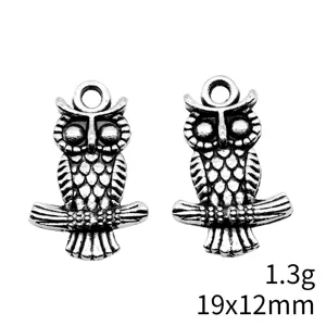Silver owl charm double sided pendant DIY jewelry making craft supply 19x12mm 1.3g