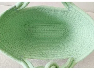 Hellgrune Baumwollseil geflochtene Handtasche Innendetail, süße Mini-Tasche für Damen und Kinder.