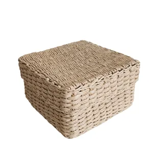 Opbergdoos van papierkoord met deksel voor documenten en kantoorartikelen op uw bureau.