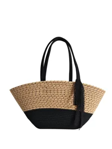 Geflochtene Stroh-Strandtasche für Damen, große Umhängetasche mit schicker schwarzer Spitzendeko.