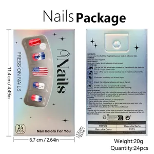 Confezione di unghie finte con 24 pezzi dal design stellato, dimensioni scatola 11,4x6,7 cm.
