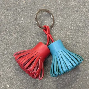 Handmade Genuine Leather Sheepskin Two Tone Tassel Keychain Bag Charm Cute Hula Skirt Key Ring For Women Purse Car Decor Accessory