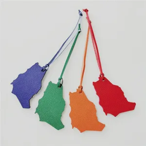Saoedi-Arabië Kaart Echt Leer Tas Hanger Lychee Patroon Rundleer Auto Hanger Vrouwen Creatieve Geografische Vorm Sleutelhanger Decoratie