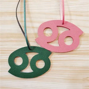 Echtes Leder Krebs Tierkreiszeichen Taschenanhänger Krebs Symbol Schlüsselanhänger Luxus Handgefertigtes Zubehör Für Damen Geschenk