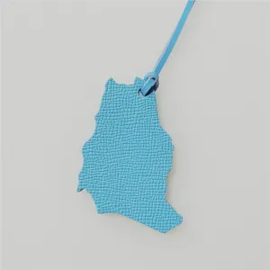 Blauwe lederen kaart vorm tas bedel stijlvolle auto hangende ornament leuke accessoire cadeau