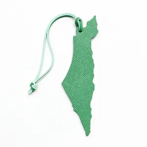 Groene lederen kaartvormige tasbedel stijlvolle sleutelhanger mode accessoire voor tas