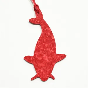 Colgante de bolso ballena de cuero rojo, hermoso abalorio animal para bolsos y coche.
