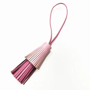Rosa doppelseitige Leder Quaste Taschenanhänger stilvolles Accessoire eleganter Anhänger