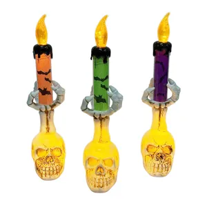 Halloween LED elektronische Kerzenleuchte mit Totenkopf Basis und gruseliger Fledermaus Deko.