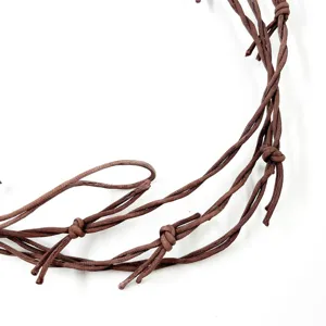 Faux barbelé vigne de simulation accessoire pour décoration de fête d'Halloween.