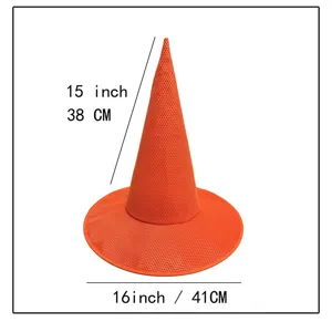Detailweergave van oranje netstof heksenhoed met een hoogte van 38 cm en rand van 41 cm.