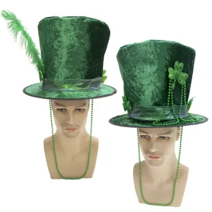 Groene St. Patricksdag hoge hoed feestklaverblad veer en kralen voor carnaval