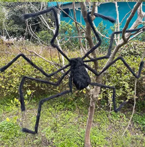 Große Halloween Plüschspinne Dekoration beängstigende haarige Requisite für gruselige Party