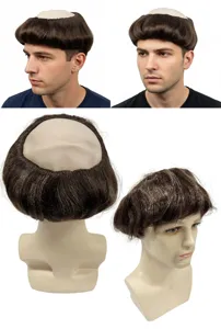 Vue détaillée de la perruque chauve de moine drôle avec des cheveux bouclés réalistes.