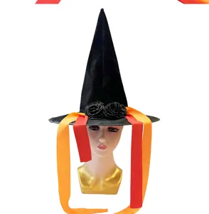 Halloween heksenhoed met zwarte rozen en kleurrijke linten feest kostuum accessoire detail
