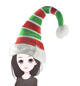 Langer gestreifter Weihnachtselfenhut mit Plüschrand und Bommel für festliche Feiertage.