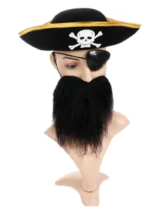 Dettaglio del set di costumi da pirata di Halloween con il cappello, la benda e la barba.