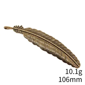 Vintage grosse Feder Anhaenger DIY Schmuck Zubehoer antike Bronze 106mm 10.1g Hauptansicht neu
