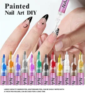 Nagelkunst Malstift Detailansicht, bunter Acrylmarker für DIY-Maniküre und feine Linien.