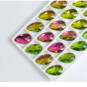 Estrás de cristal para coser en forma de gota con dos agujeros para ropa DIY.