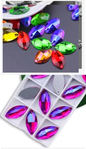 Glazen paardenogen strass steentjes met dubbele gaten voor DIY trouwjurk kleding naaien.