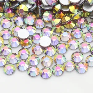 Strass planos AB de alta calidad para nail art y creación de joyas DIY con brillo deslumbrante.