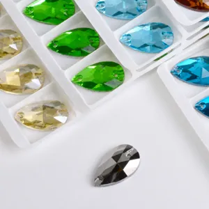 Piedras de estrás de cristal en gota con base plateada para costura y manualidades DIY.