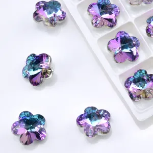 Strass en verre cristal en forme de fleur à coudre pour décoration de vêtements DIY.