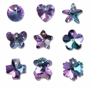 Pendentifs Charms en Verre Cristal Coloré Facetté Flocon de Neige Étoile de Mer Fleur de Prunier Ours Croix Bijoux Accessoires DIY