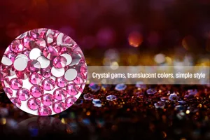 Gros plan detail de strass plats rose cristaux de verre pour art d'ongles et decoration vetement.