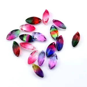 Bunte Markise Kristall Strasssteine Detail, Farbverlauf Glassteine für DIY Schmuck Design.