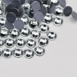 Strass à dos plat cristaux de verre gemmes blanches pour vêtements DIY décorations d'ongles.