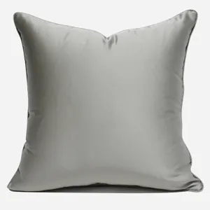 Moderne minimalistische graue Kissenhülle für Sofa, Wohnzimmer und Schlafzimmer Deko.