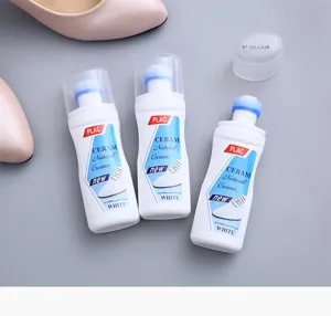 Detergente per scarpe bianche con spugna per rimuovere l'ingiallimento e pulire.