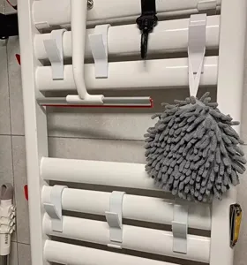 Ganchos de radiador de plástico blanco para toallas baño perchas prácticas para uso en el hogar