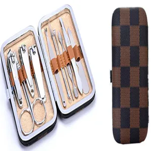 Edelstahl 10-teiliges Manikuere-Set mit kariertem Aufbewahrungskoffer fuer Nagelpflege.