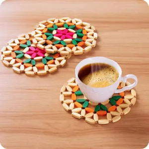 Wooden beaded heat insulation pad round cup mat colorful floral trivet for dining table kitchen